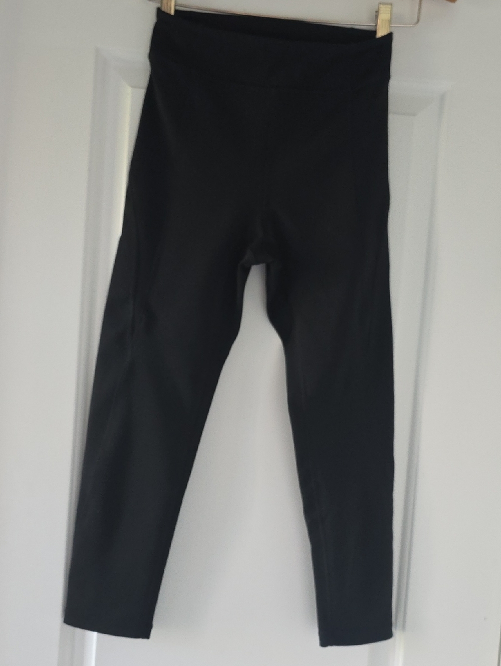 IVY PARK Black Active Capris Leggings